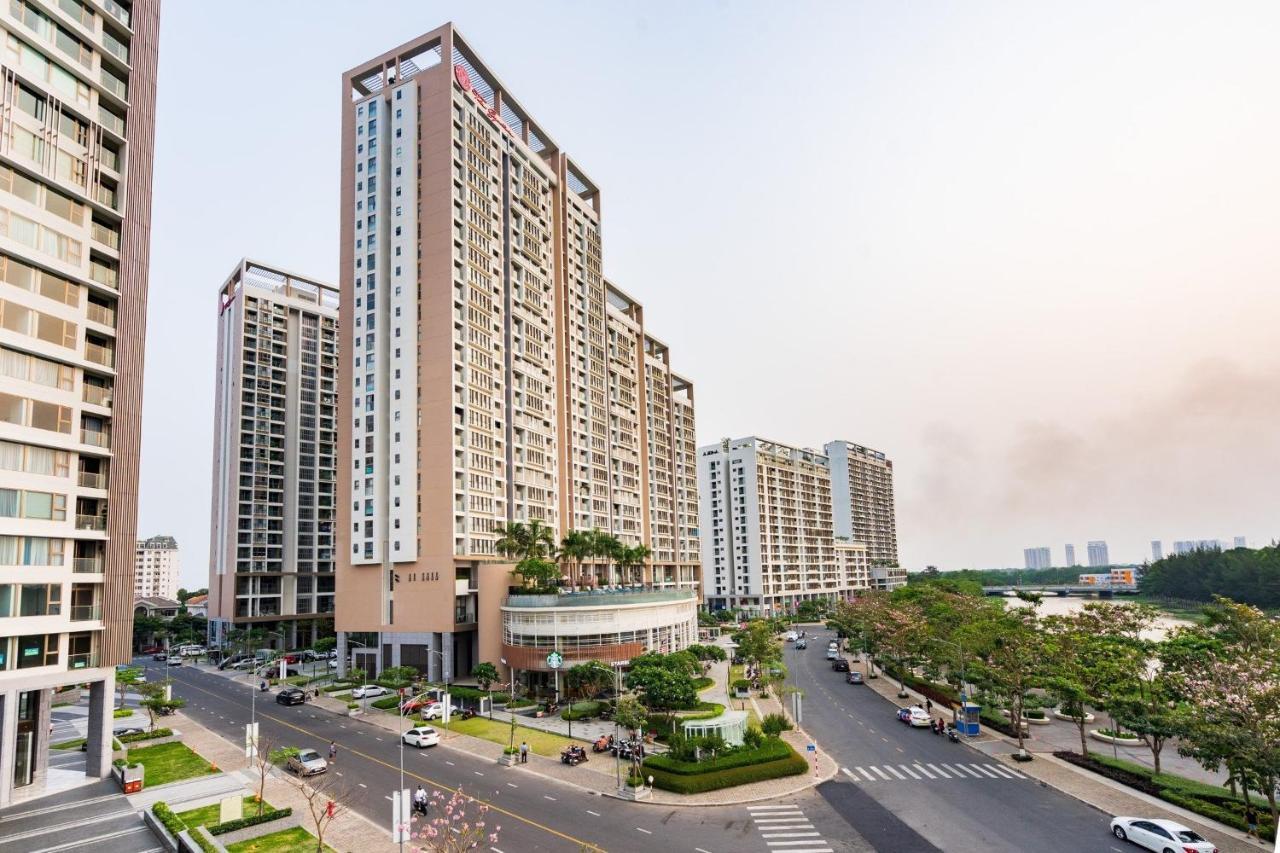 Convinia Luxury The Peak Midtown Aparthotel 5*